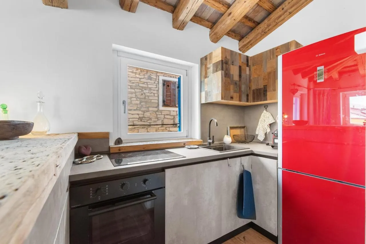 Apartments Casa Cristallo And Tofana Novigrad Istria